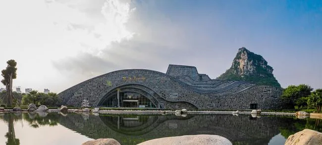 BIM建筑|柳州奇石展览馆丨天津年夜学建筑计划设计研讨总院，张华传授工作室