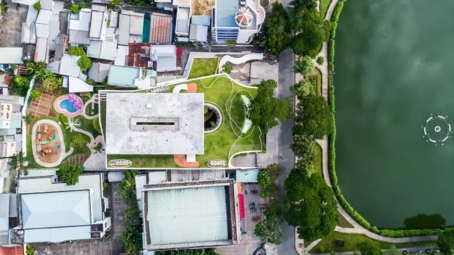 BIM建筑|躲在小山下的儿童天堂：TTC槟枷精英幼儿园
