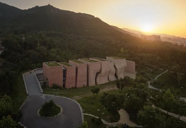 BIM建筑|德国国度设计银奖：于庆成美术馆丨天津年夜学建筑计划设计研讨总院，张华传授工作室