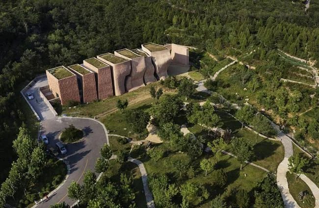 BIM建筑|德国国度设计银奖：于庆成美术馆丨天津年夜学建筑计划设计研讨总院，张华传授工作室