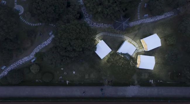BIM建筑|80㎡ 校园草舆图书馆 / Yuan Architects