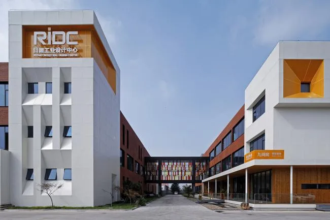 BIM建筑|朝阳当照，日照产业设计中间改革设计 / 上海善祥建筑设计