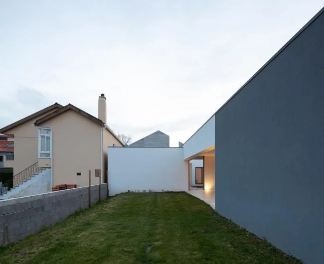 BIM建筑|延展之景，清幽之家 / DRK.Architects
