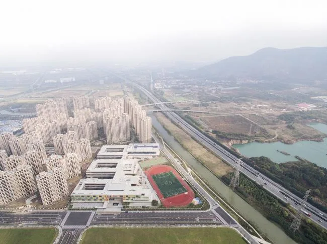 BIM建筑|垂直书院——姑苏科技城试验小学设计 / 年夜正+致正建筑事务所