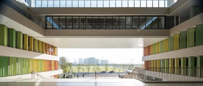 BIM建筑|垂直书院——姑苏科技城试验小学设计 / 年夜正+致正建筑事务所