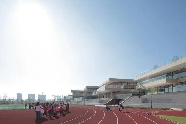 BIM建筑|垂直书院——姑苏科技城试验小学设计 / 年夜正+致正建筑事务所