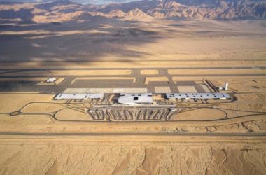 BIM建筑|苍莽戈壁中的一片白色蘑菇岩：以色列蒂姆纳国际机场-BIM建筑网