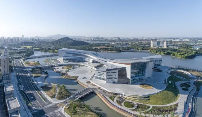 BIM建筑|浙江湖州市吴兴区体裁中间 / 蔺科（上海）建筑设计