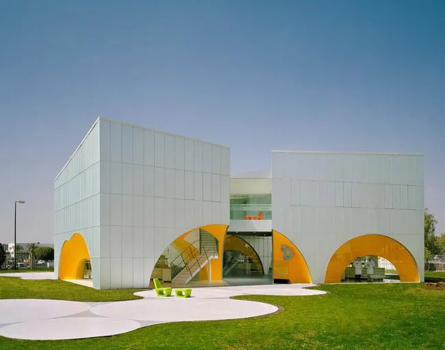 BIM建筑|墨西哥雀巢团体立异试验室／Rojkind Arquitectos