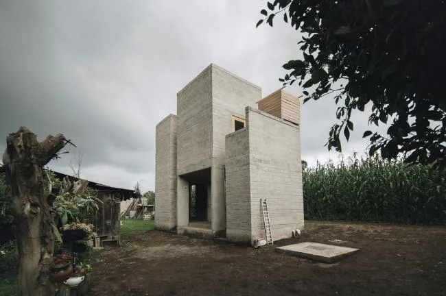BIM建筑|墨西哥火山景不雅区的小小城堡——绿田温馨的柴火之家