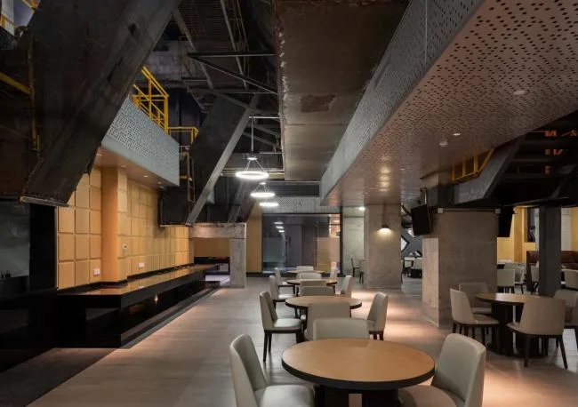 BIM建筑|北京首钢工舍智选沐日酒店“仓阁” / 中国建筑设计研讨院有限公司