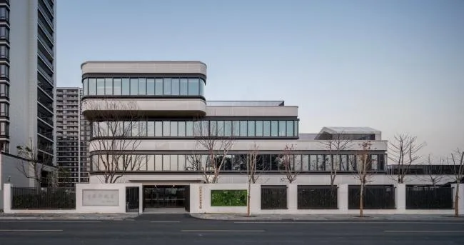 BIM建筑|漂浮的乐土——杭州市浪潮幼儿园 / GLA建筑设计