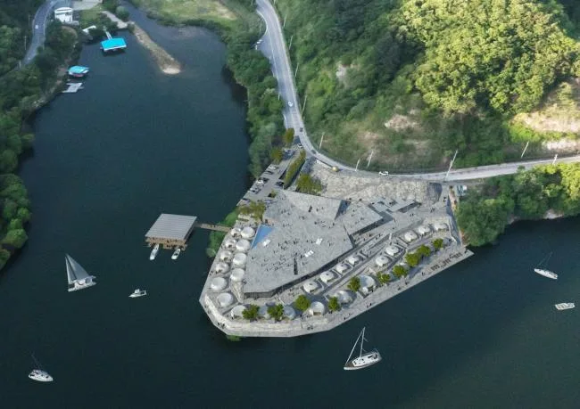 BIM建筑|不雅湖美景，四时咸宜：清平湖畔度假村及美术馆