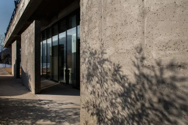 BIM建筑|不雅湖美景，四时咸宜：清平湖畔度假村及美术馆