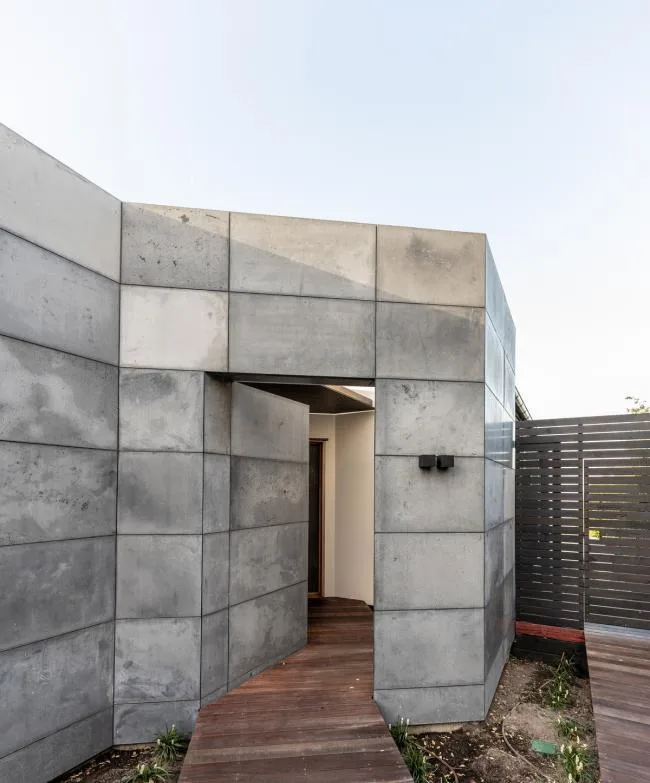 BIM建筑|湾区视野，重重迭起的新西兰私人室第 / Max Capocaccia建筑师事务所