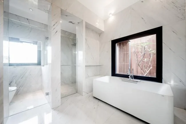 BIM建筑|风吹池水，阵阵清冷：雅加达热带私家室第