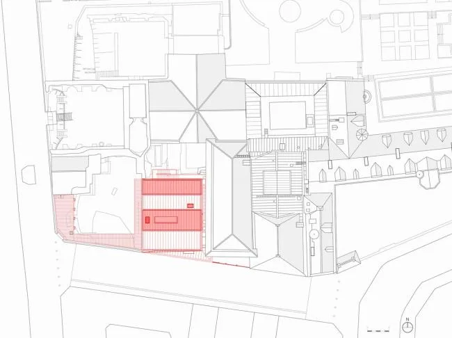 BIM建筑|仿佛流浪古老遗迹旁熠熠生辉的金色戒指：国立中世纪博物馆新旅客中间