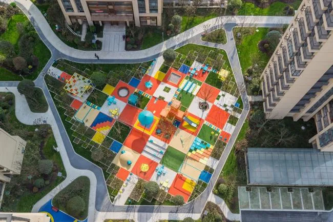 BIM建筑|多彩的像素乐土 / 100architects