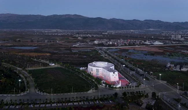 BIM建筑|一个可触摸的乌托邦，一个可实现的幻想国——棒棒糖幻想园 / 西安迪卡幼儿园设计中间