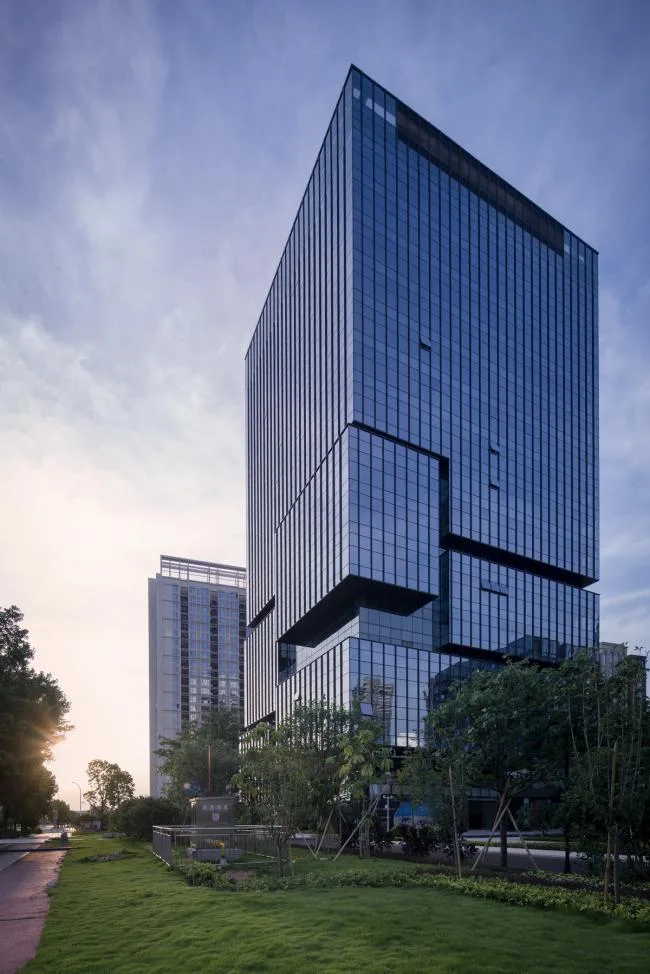 BIM建筑|城市里的院落——广州南沙金茂湾综合体 / 柏涛设计