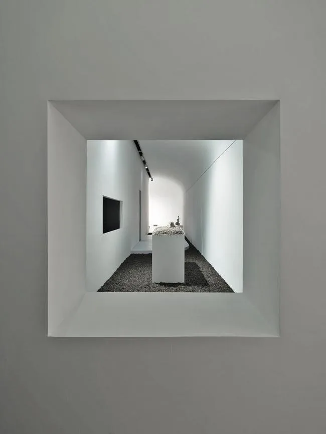 BIM建筑|超于俗世，感触感染安静——姑苏蒋家班佛像展览空间 / 间筑设计