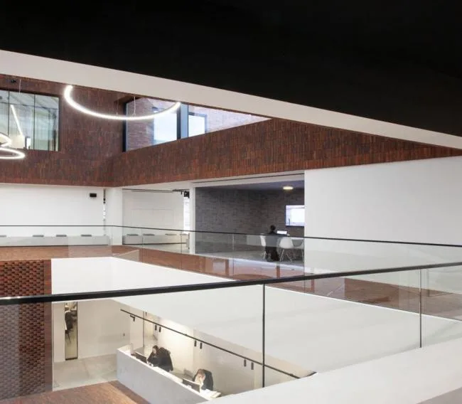 BIM建筑|交织堆叠，布满气力与艺术美感：内利森砖艺术展现馆