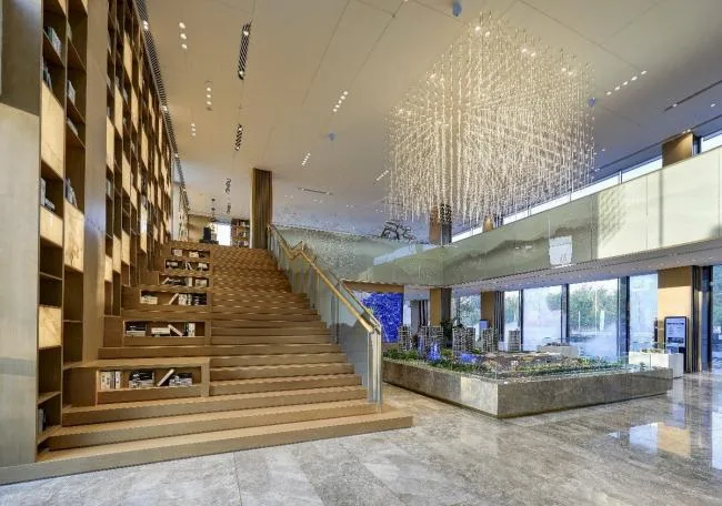 BIM建筑|沈阳浑南万达生涯艺术中间——一场关于简约与适意的思虑 / 基准方中建筑设计