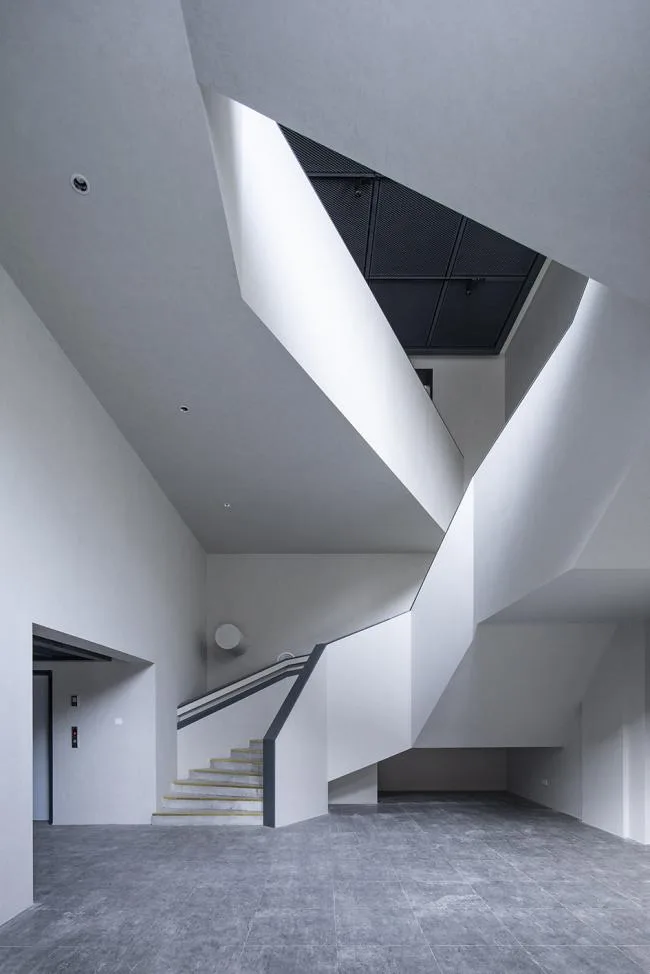 BIM建筑|吉首美术馆 / 很是建筑