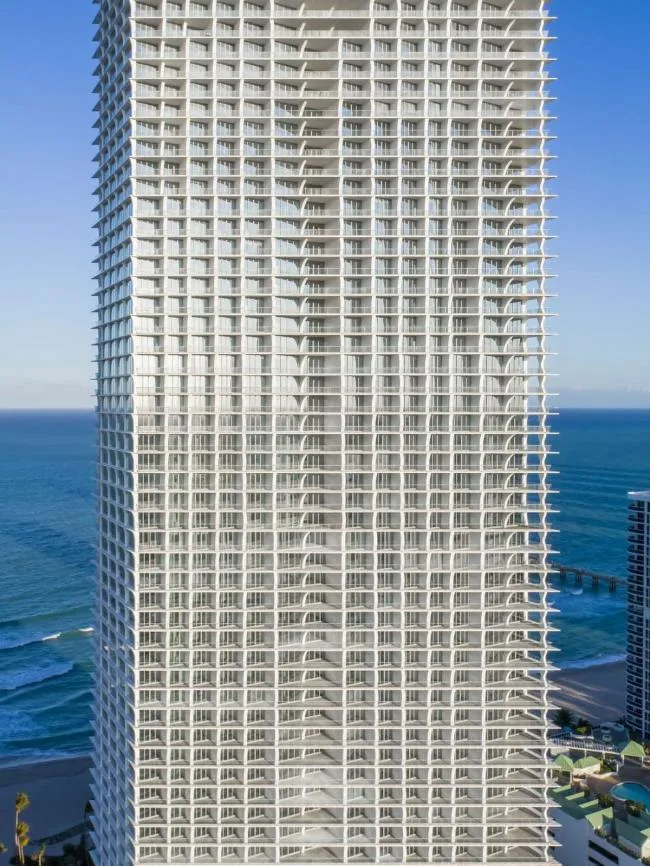 BIM建筑|舞蹈的方格子：迈阿密阳光海滩纯白室第塔 Jade Signature / 赫尔佐格&德梅隆