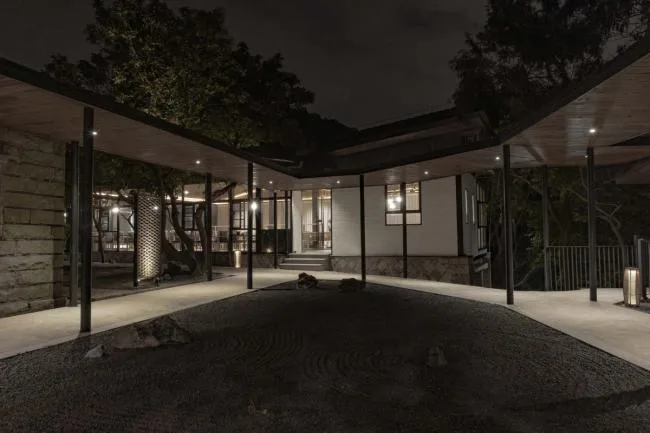 BIM建筑|茂林清泉，焚喷鼻喝茶：茶言不雅舍 / 是合设计工作室