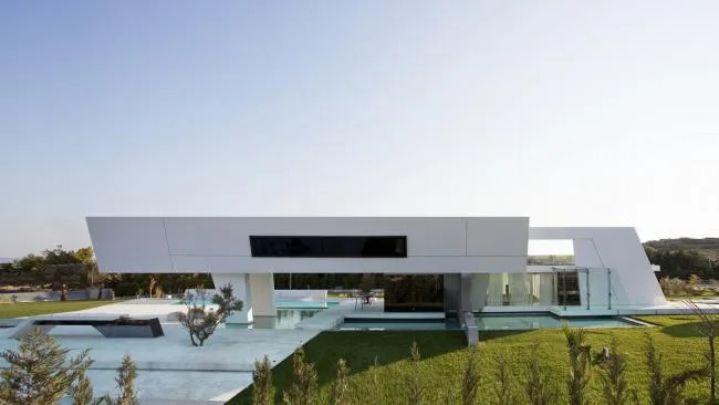 BIM建筑|具有广阔视野，似漂浮于海上的“游艇”——H3室第