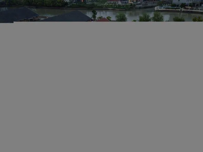 BIM建筑|河水清清，乡愁悠悠：小镇粮仓改革 / 上海交通年夜学城镇空间文化与科学研讨中间