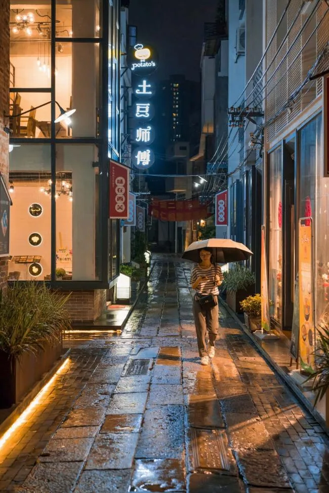 BIM建筑|西关老城恩宁路永庆坊街道改革 / 竖梁社建筑设计