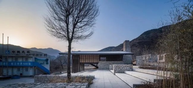 BIM建筑|蓝田县九间房镇油坊坪村景不雅设计 / 中国建筑西北设计研讨院·建筑装潢与情况艺术工程设计研讨院