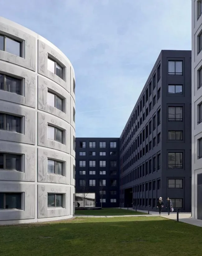 BIM建筑|雄壮壮阔，混凝土立面映出希腊神话故事：萨克莱年夜学学生公寓
