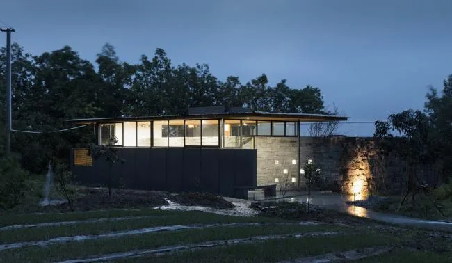 BIM建筑|雨宅·木工的家 / 小写建筑事务所