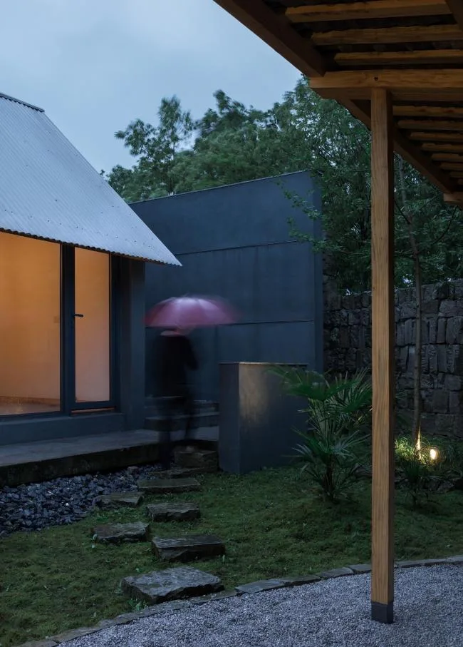 BIM建筑|雨宅·木工的家 / 小写建筑事务所