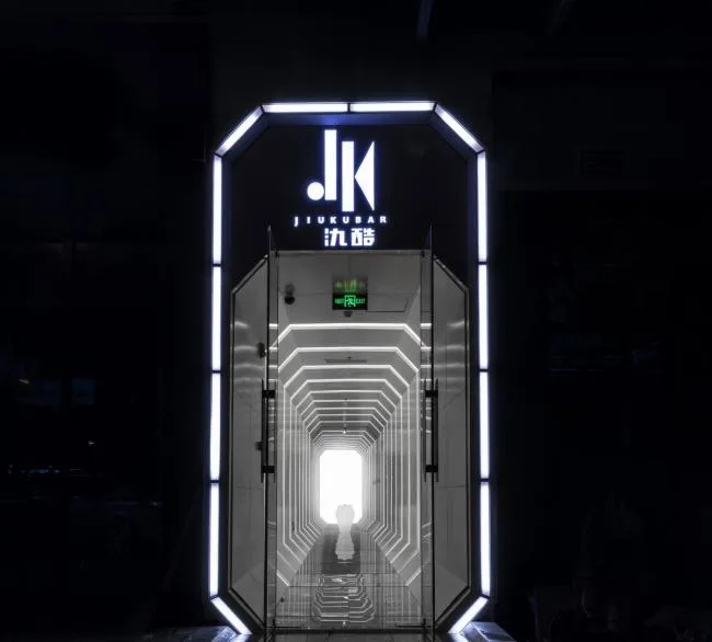 BIM建筑|关于宇宙止境酒吧的假说 / 杭州北堂空间设计