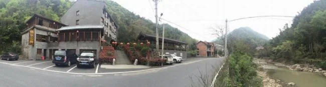BIM建筑|重见山川——临安鱼乐山房平易近宿改革设计 / 久舍营造工作室