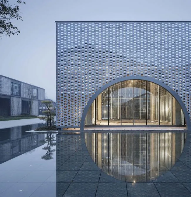BIM建筑|青石古镇，缕缕乡愁：枫桥经验摆设馆 / 浙江年夜学建筑设计研讨院建筑九院
