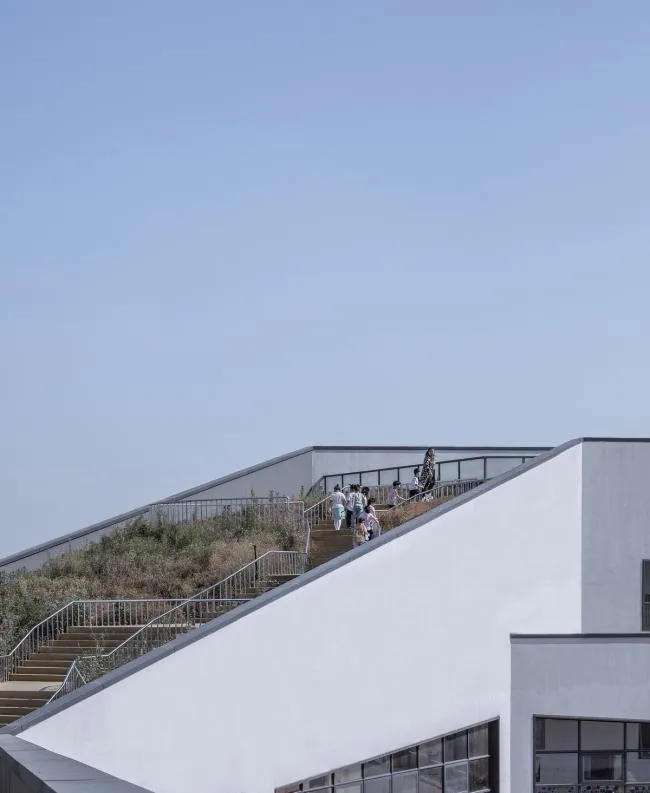 BIM建筑|南浔镇中间幼儿园新址扩建工程 / 浙江年夜学建筑设计研讨院有限公司