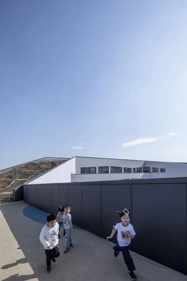 BIM建筑|南浔镇中间幼儿园新址扩建工程 / 浙江年夜学建筑设计研讨院有限公司