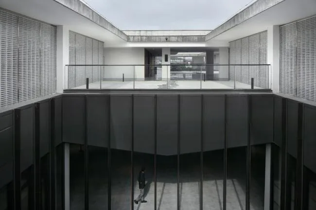 BIM建筑|舍得文化中间 / 很是建筑