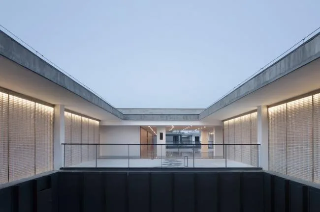 BIM建筑|舍得文化中间 / 很是建筑