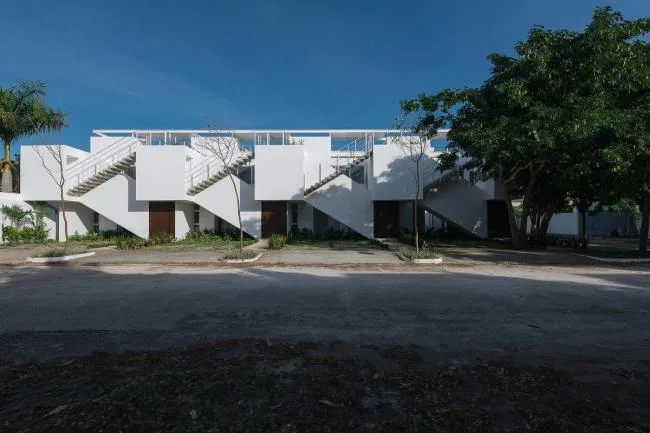 BIM建筑|索纳塔室第，应用楼梯打造交叉的公共及私家空间 / Arkham Projects