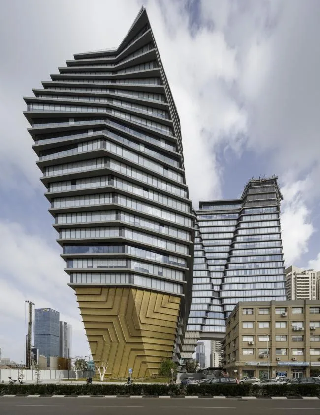 BIM建筑|倒置的冰山：ToHA 办公楼 / Ron Arad Architects