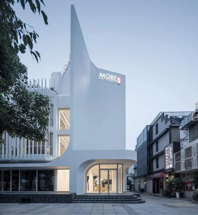 BIM建筑|直面微风，温顺而强盛的气场——静安商楼建筑更新 / ArchUnits|一栋设计工作室