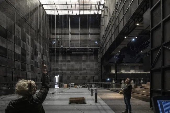 BIM建筑|“MÉCA文化经济创意中间”，喷砂混凝土的资料质感 / BIG