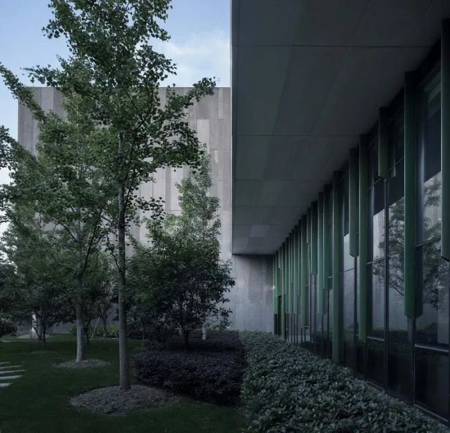 BIM建筑|消隐于天然，唐仲英基金会中国中间 / 浙江年夜学建筑设计研讨院