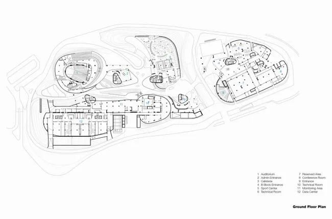 BIM建筑|轻轻“躺”在山丘上的玻璃盒子：加兰蒂银行科技园区 / ERA Architects